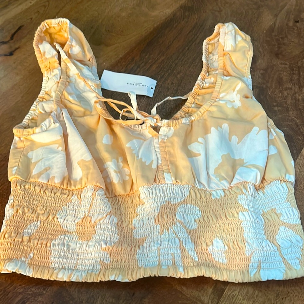 American Eagle Outfitters orange and white flower cropped tank, x small women